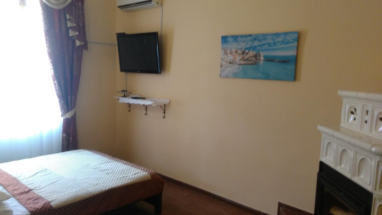 Кімнати В Центрі Hotel Ужгород Екстериор снимка